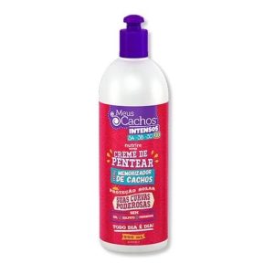 Creme de Pentear Novex Meus Cachos Intensos - 500ml indicado para caracóis mais estreitos é enriquecido com  Óleo de Abacate e Oliva