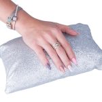 ALMOFADA DE MANICURE PRATEADA